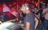 . SVEN VÄTH . 26/27